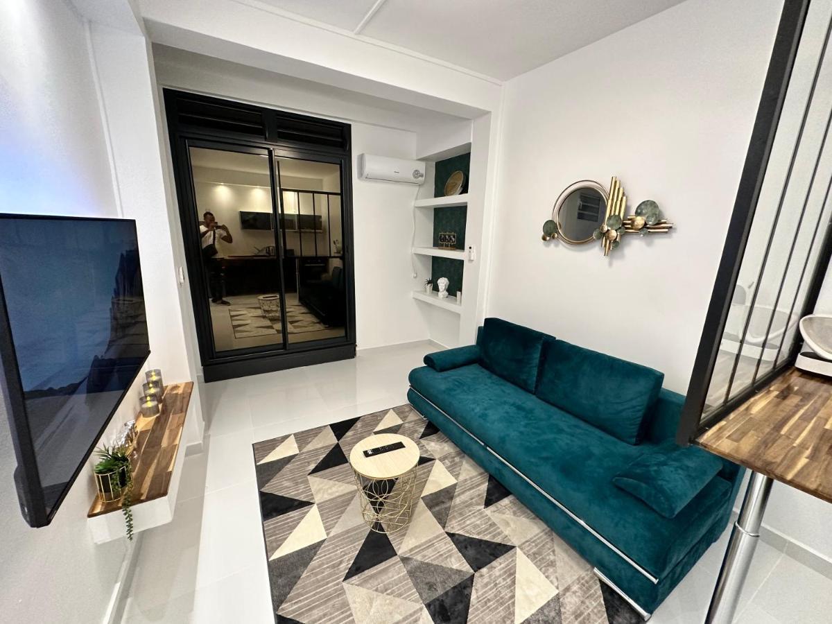 Cyrus Hotel -Housse Coeur De Ville Pointe-a-Pitre  Ngoại thất bức ảnh